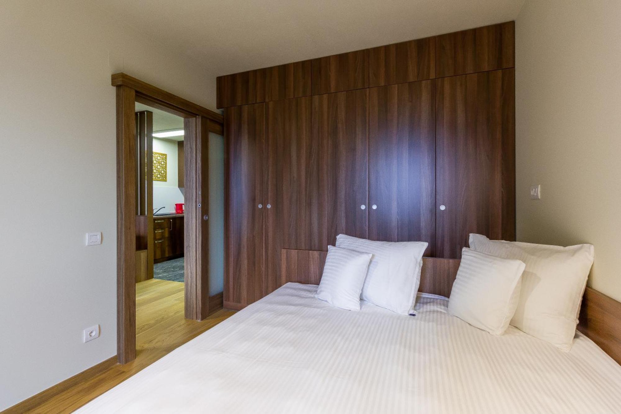 My Place Grand Hill Cluj-Napoca Ngoại thất bức ảnh